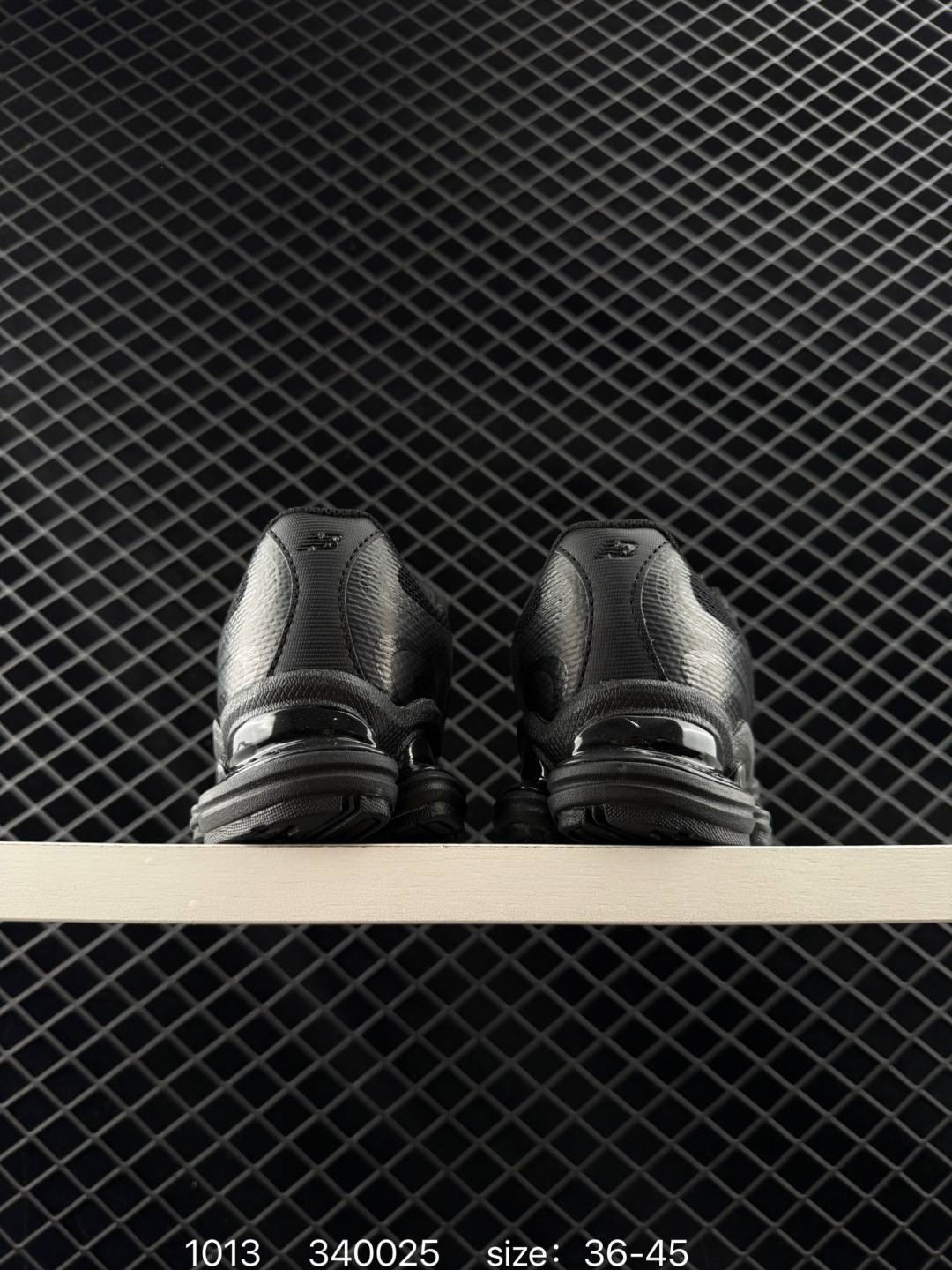 New Balance 2000 NB2000